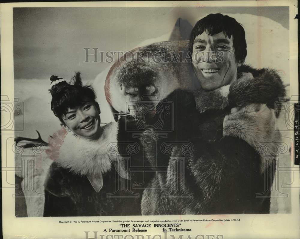 1961 Press Photo Actor Anthony Quinn and Yoko Tani in &quot;The Savage Innocents&quot;- Historic Images