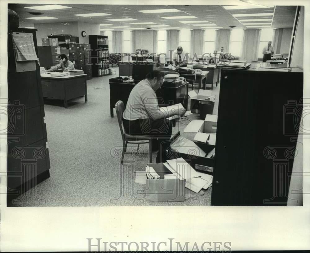 1971 Press Photo Robert W. Bruss, Department of Housing and Urban Development