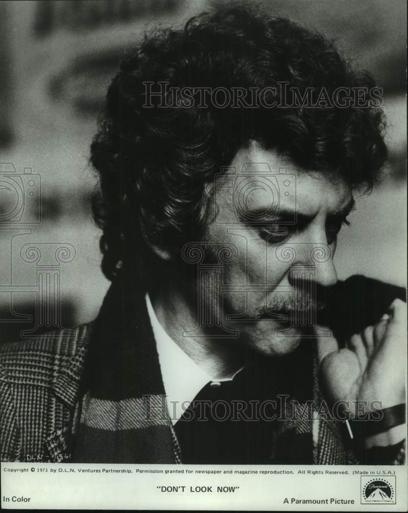 1973 Press Photo Donald Sutherland (below) in the psychic tale &quot;Don&#39;t Look Now&quot;- Historic Images