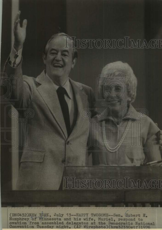 1976 Press Photo Senator Hubert Humphrey and wife, Muriel at DNC, New York.