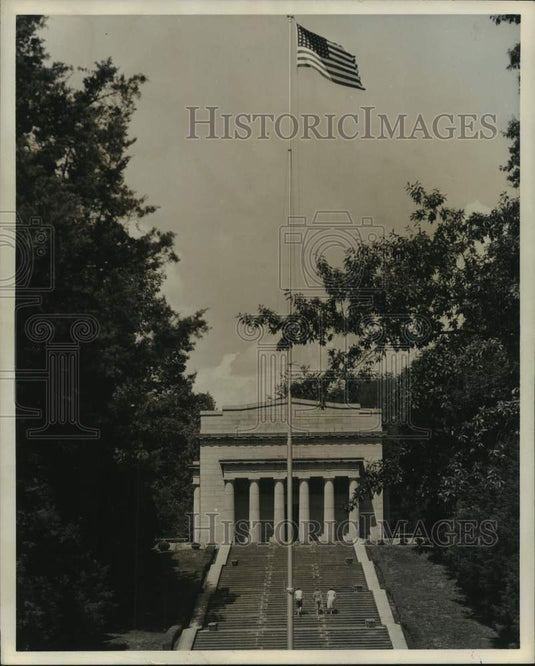 1955 Press Photo Shrine located within Abraham Lincoln National Historical Park