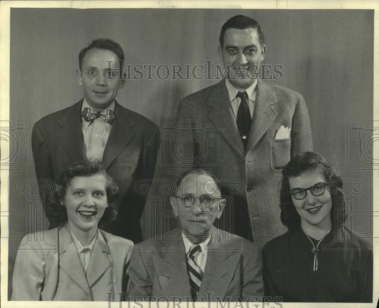 1952 Press Photo Official members of Milwaukee Journal purchasing department- Historic Images