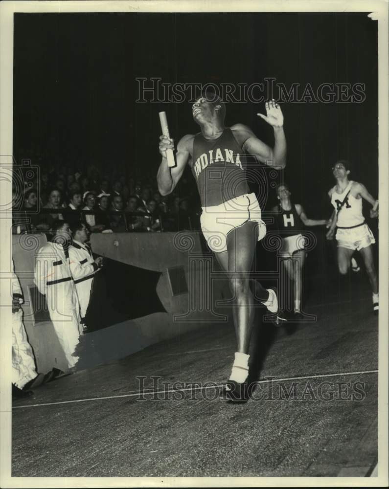 1954 Press Photo Track Meet in Milwaukee - mjc36441- Historic Images