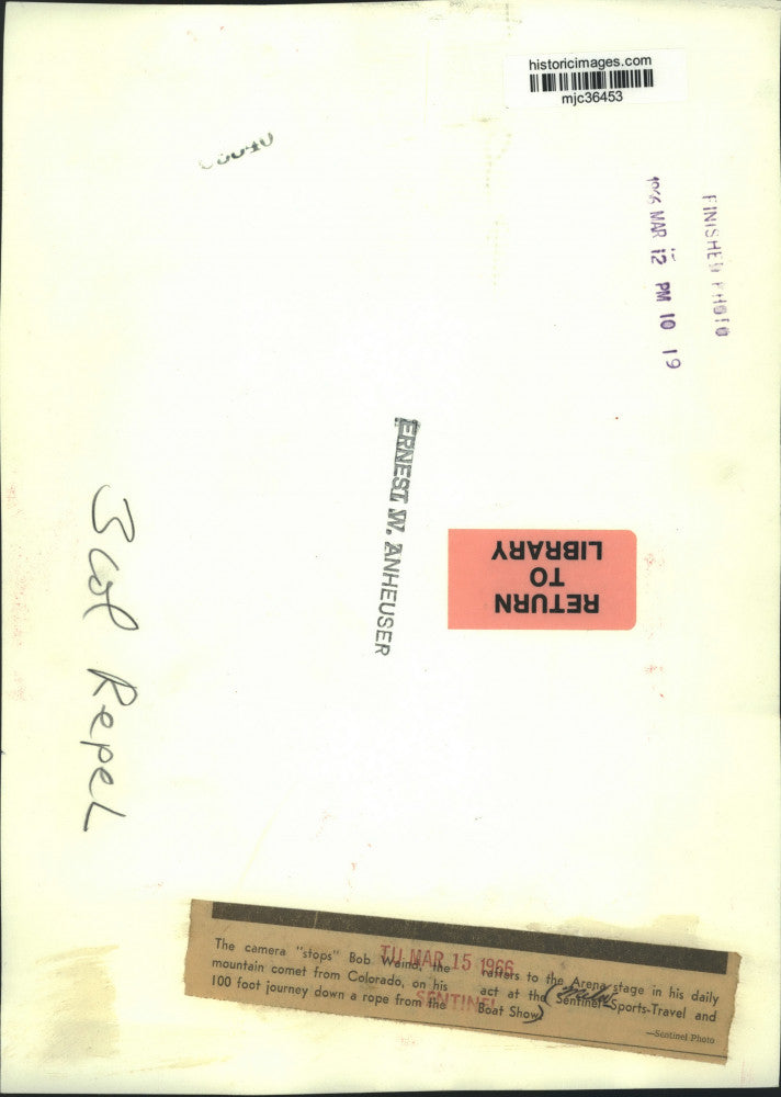 1966 Press Photo Bob Waino in daily act for Sentinel Sports, Travel & Boat Show