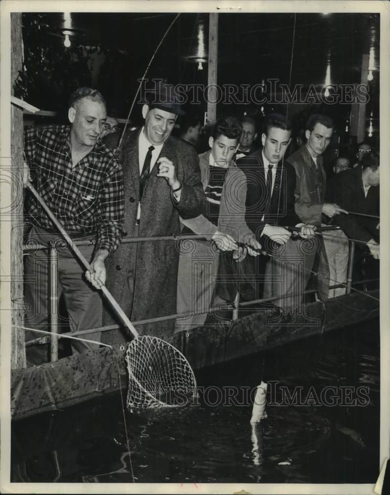 Load image into Gallery viewer, 1962 Press Photo Trout fishing contest at The Milwaukee Sentinel Sports Show
