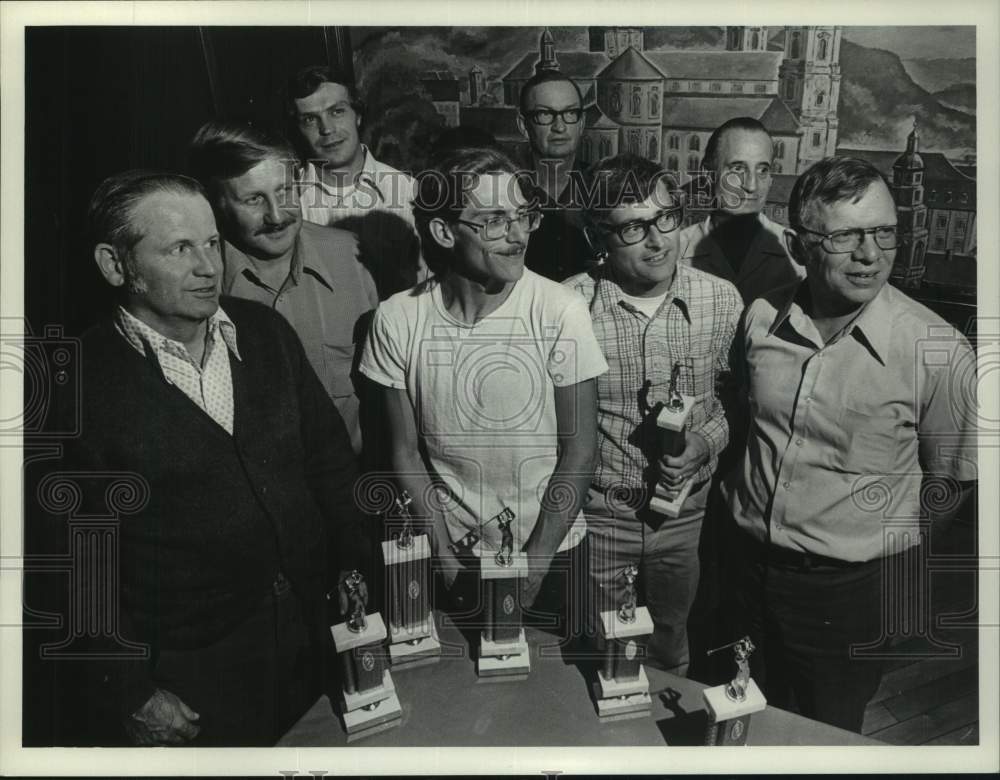 1974 Press Photo winners Journal Sunday Golf League at award dinner, Wisconsin- Historic Images