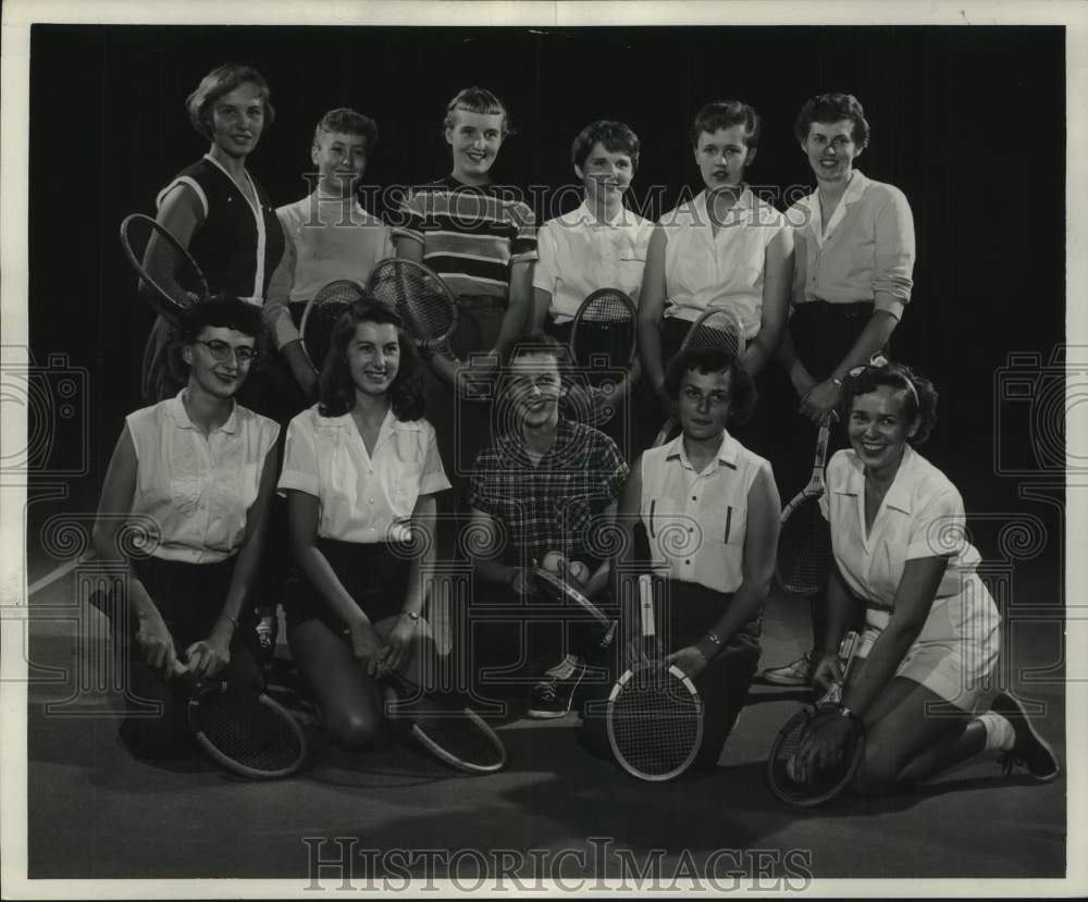 1954 Press Photo Participants in The Journal Girls&#39; Tennis club&#39;s first season- Historic Images