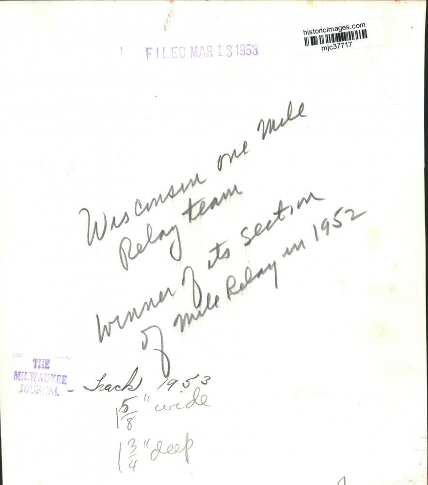 1953 Press Photo Wisconsin one mile relay team - mjc37717