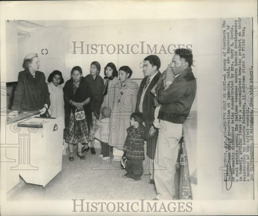 1953 Press Photo Southern Ute Indians Tour Modern Housing Developments in Denver- Historic Images