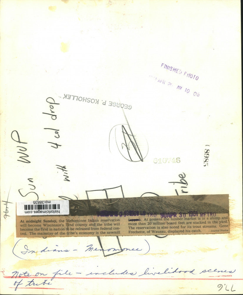 1961 Press Photo Gene Frechette of Wausau Displayes His Catch - mjc38835