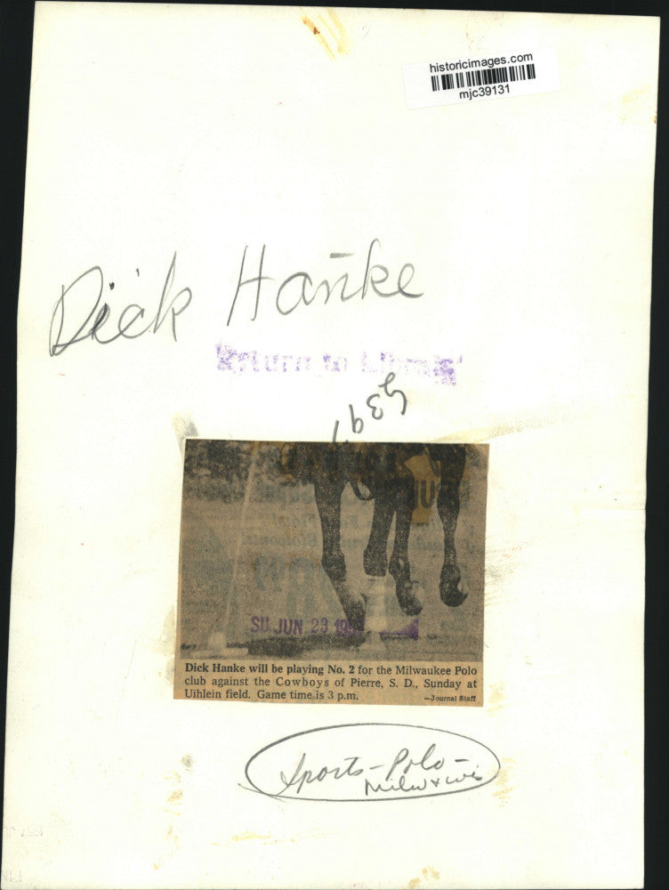 1951 Press Photo Dick Hanke of Milwaukee Polo Club playing polo in Wisconsin