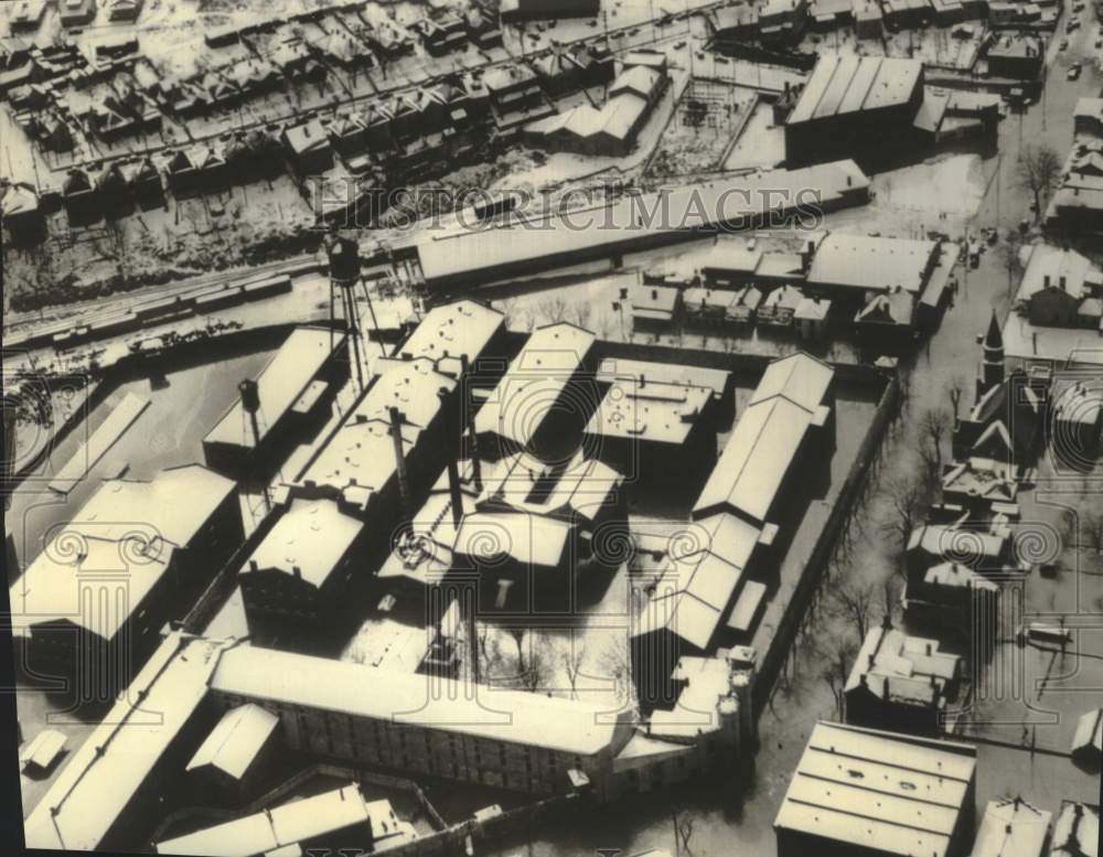 1939 Press Photo aerial view of flooded wholesale district, Louisville, Kentucky