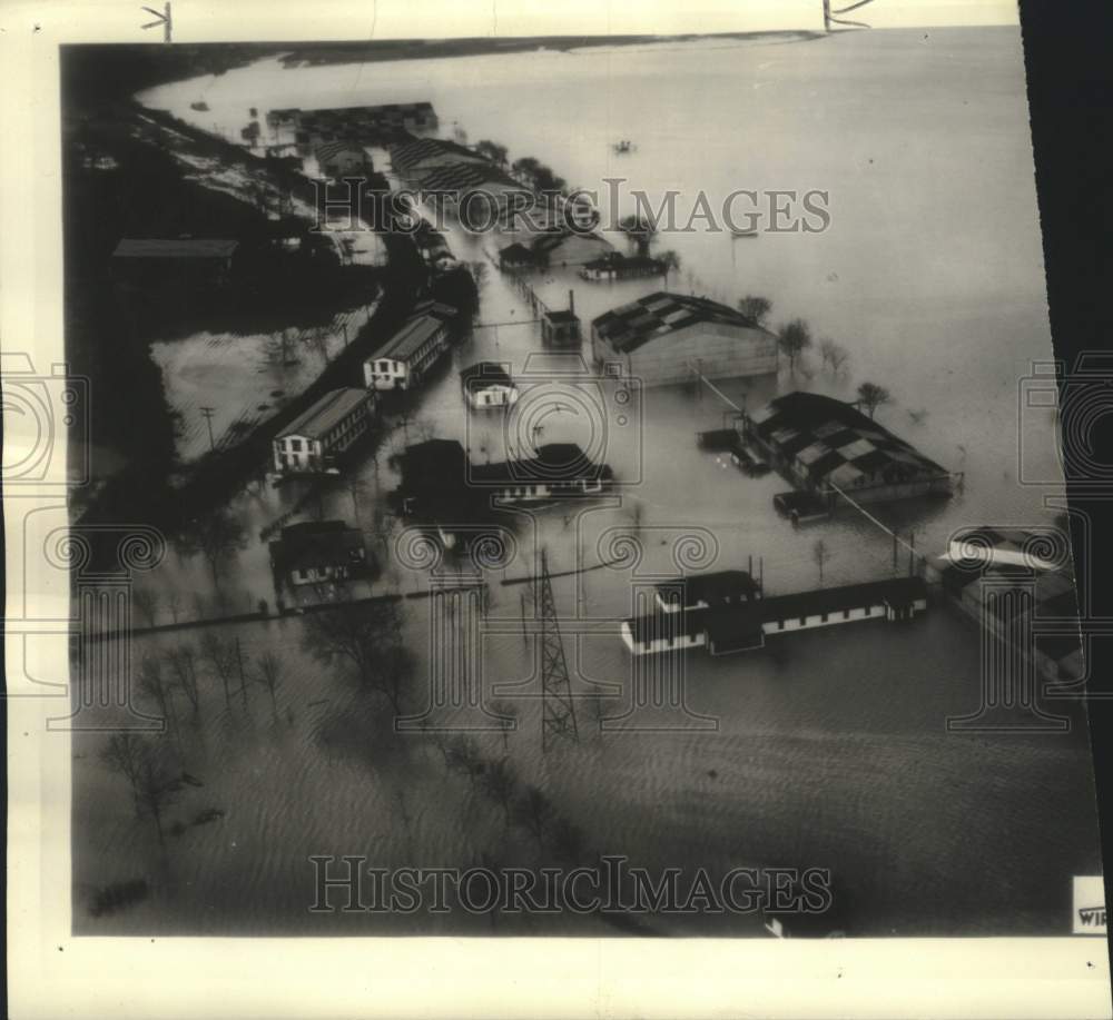 1936 Press Photo Floods Submerge Bolling Field Airport in Washington - mjc39310