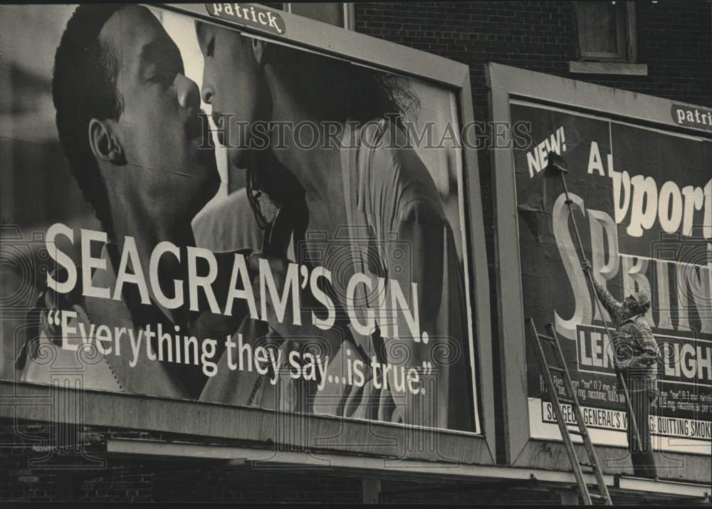 1989 Press Photo Billboard Ads for Gin and Cigarettes in Milwaukee, Wisconsin- Historic Images