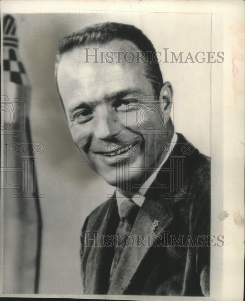 Load image into Gallery viewer, 1962 Press Photo Astronaut M. Scott Carpenter - mjc40205

