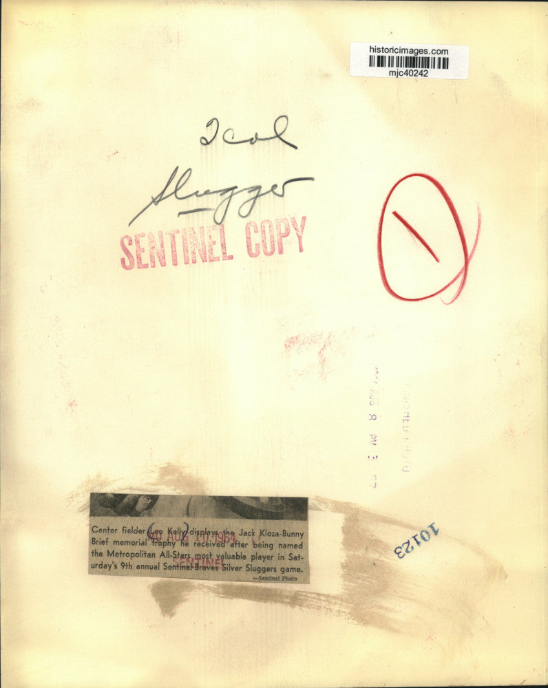 1964 Press Photo Baseball player Leo Kelly displays his trophies - mjc40242