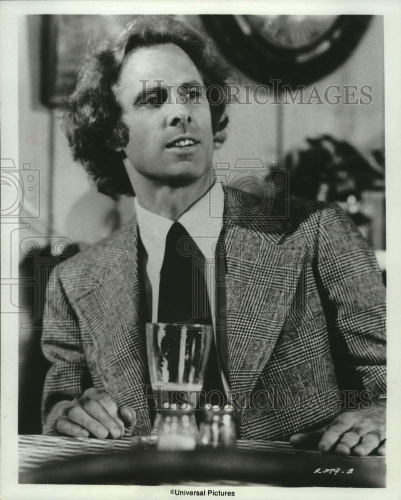 1977 Press Photo Bruce Dern actor stars in &quot;Family Plot&quot; a Alfred Hitchcock film- Historic Images