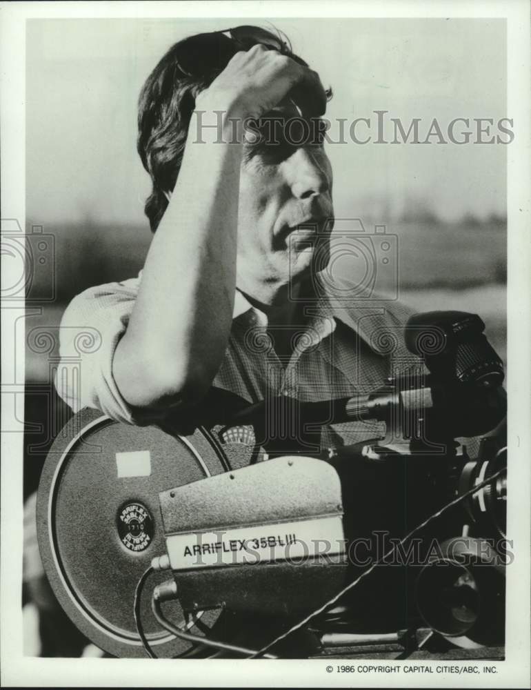1986 Press Photo Donald Wrye writer, director and producer of &quot;Amerika,&quot; on ABC.- Historic Images