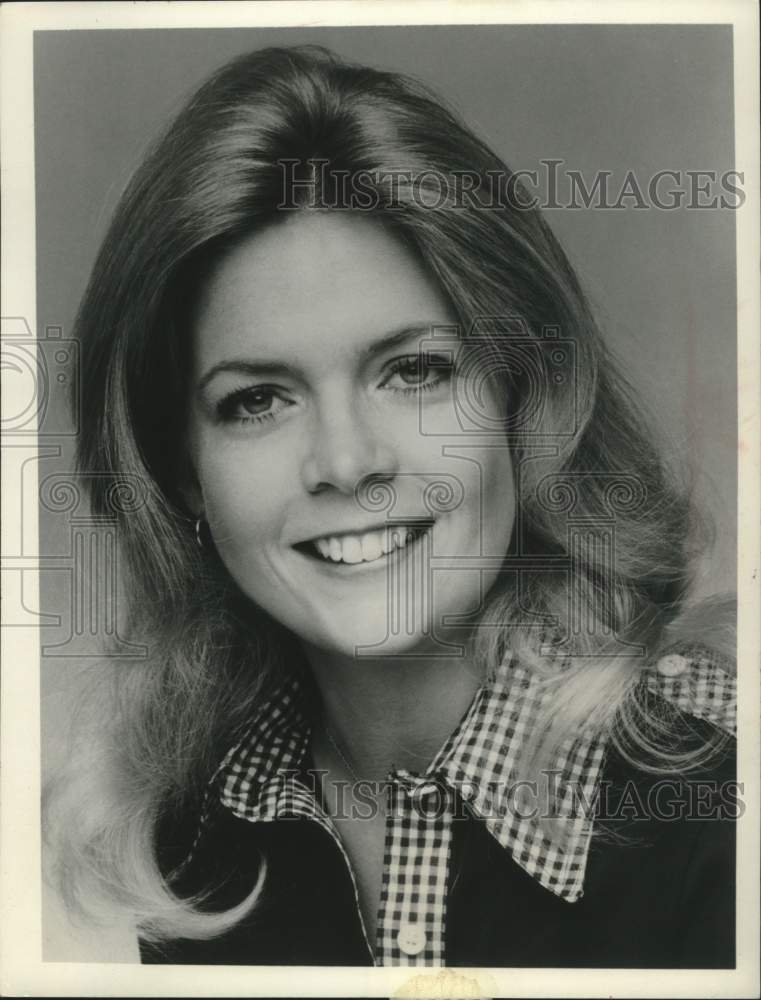 1977 Press Photo Meredith Baxter-Birney starring in &quot;Family.&quot; - mjc40764- Historic Images