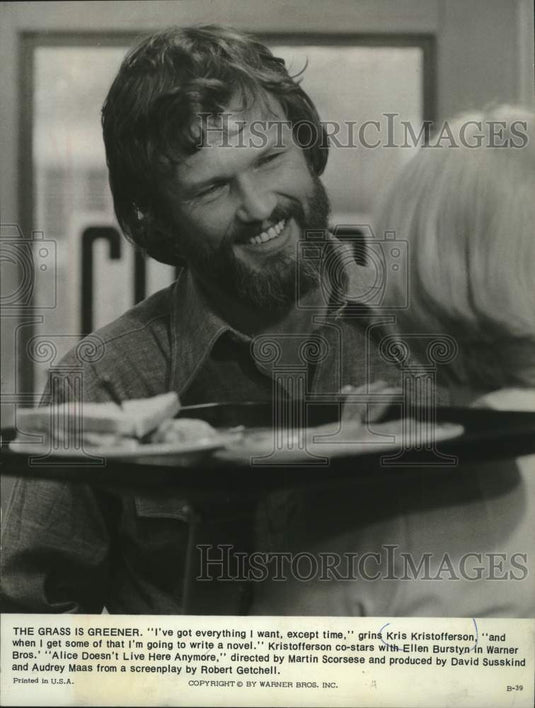 1977 Press Photo Kris Kristofferson stars in "Alice Doesn't Live Here Anymore"- Historic Images