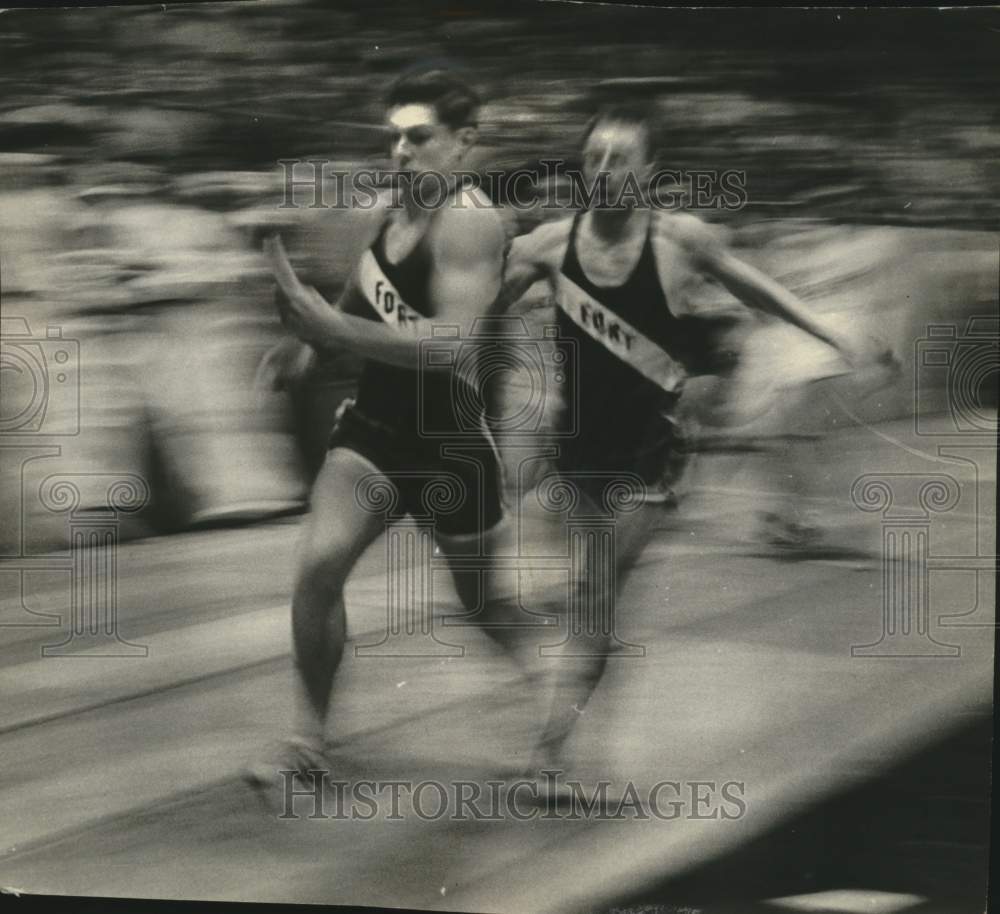 1962 Press Photo High school relay race in Milwaukee Journal Track Meet- Historic Images