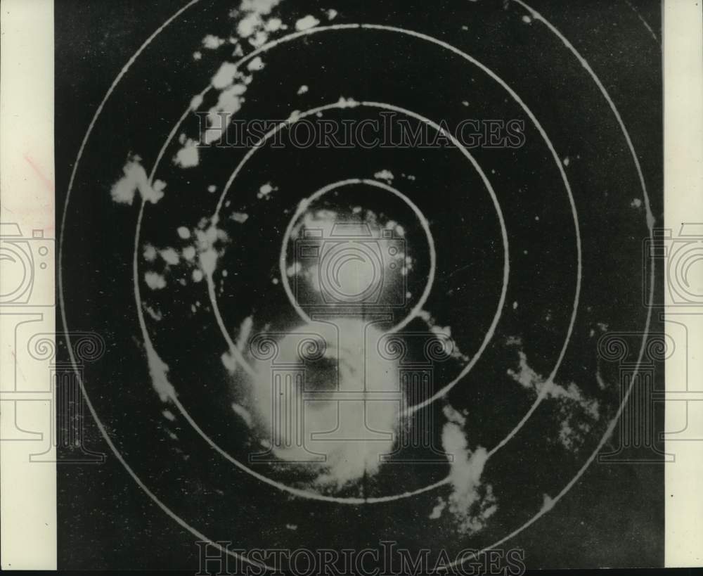 1953 Press Photo Airplane&#39;s Radar Photo of Hurricane&#39;s Whirling Mass and Eye- Historic Images