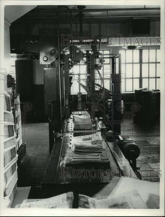 1961 Press Photo Milwaukee Journal Sentinel Mailroom - mje00249- Historic Images