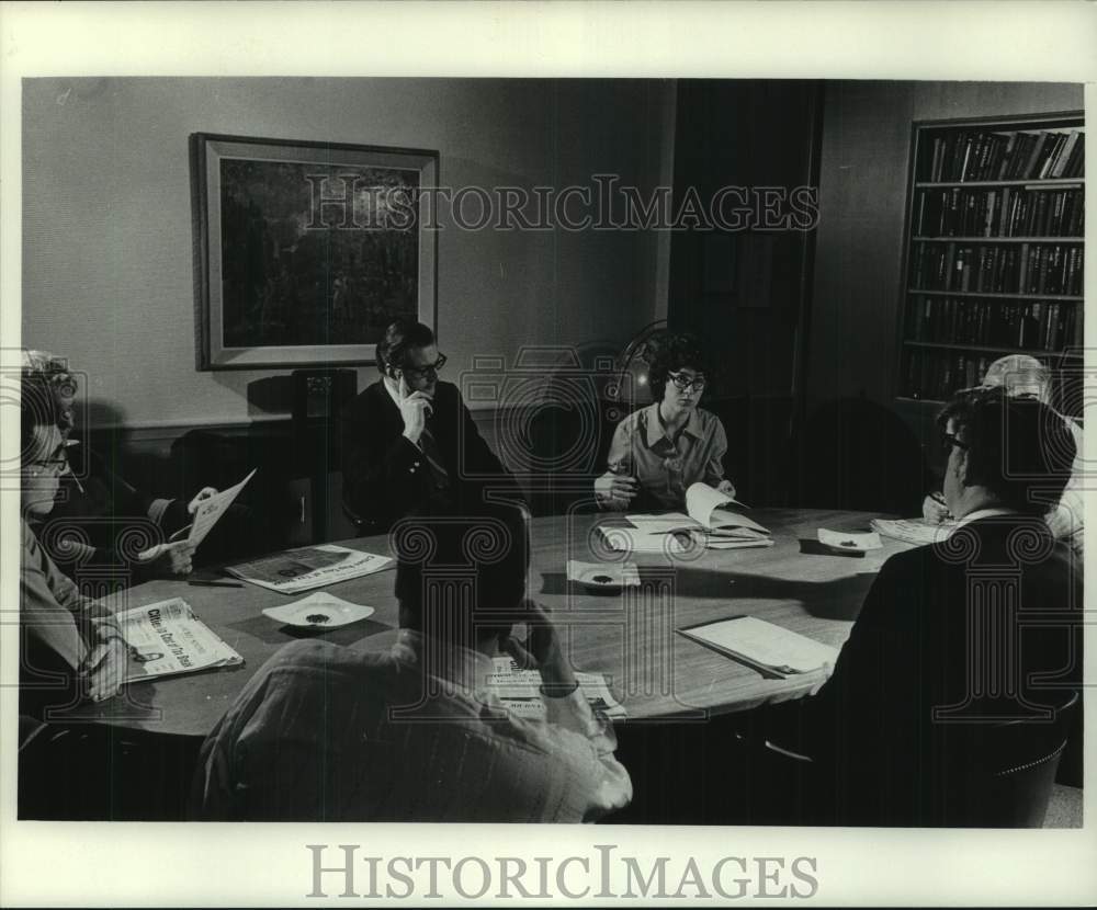 1977 Press Photo Milwaukee Journal Editorial Writers&#39; Conference - mje00601- Historic Images