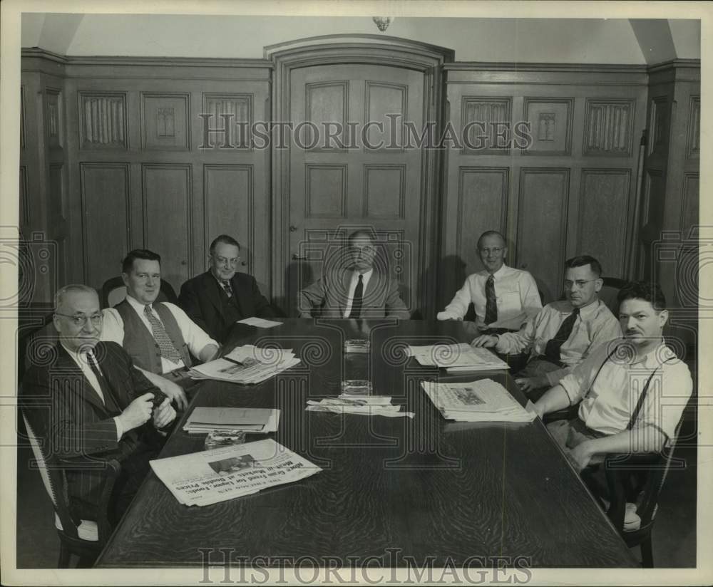 1949 Press Photo Milwaukee Journal Editorial Writers - mje00793- Historic Images