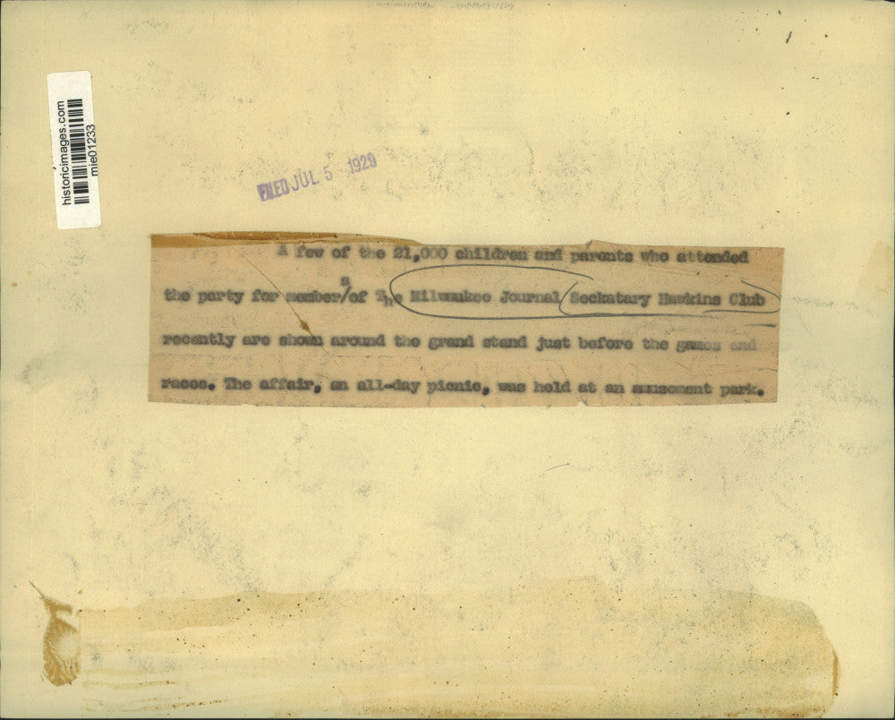 1929 Press Photo The Milwaukee Journal Seckatary Hawkins Club Party - mje01233