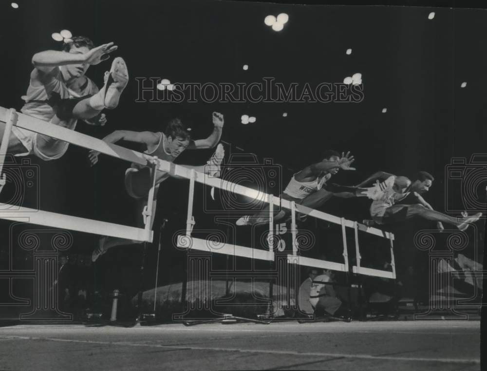 1969 Press Photo Milwaukee Journal Track Meet 50 Yard High Hurdles - mje01695