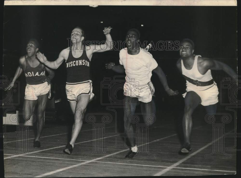 1953 Press Photo Runners finish 50 yard dash, Milwaukee Journal track games, WI