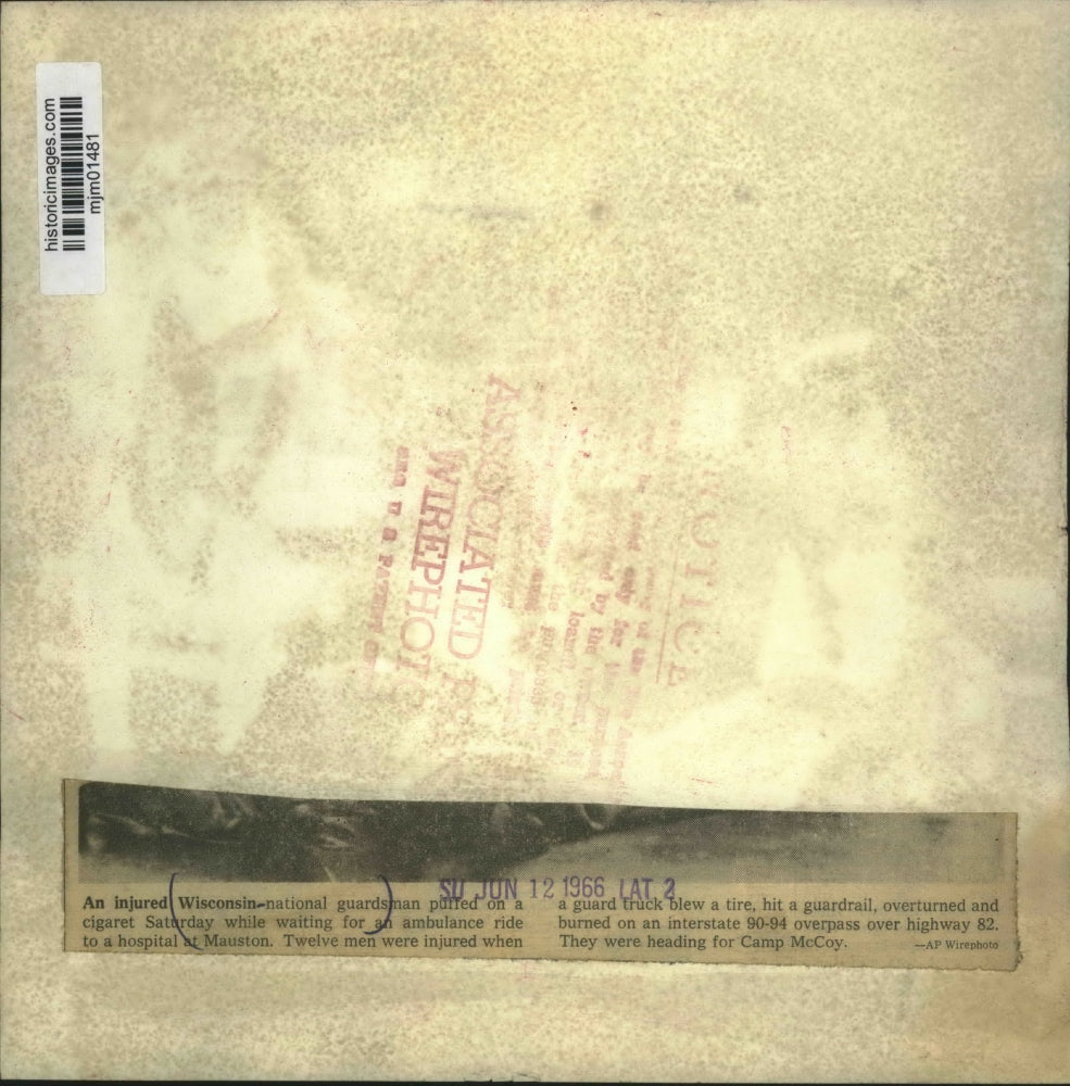 1966 Press Photo Injured national guardsman with others, Wisconsin - mjm01481