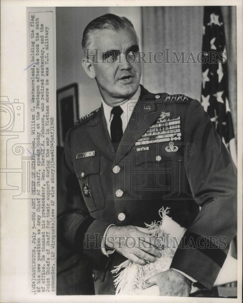 Load image into Gallery viewer, 1968 Press Photo General Westmoreland, new Army Chief of Staff, Washington
