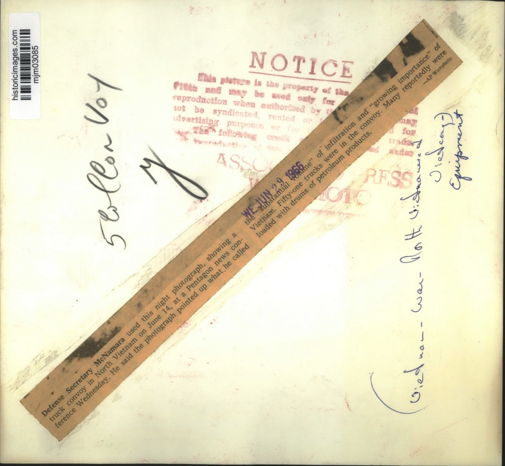 1966 Press Photo Vietnam War - Aerial Photo of Convoy in North Vietnam