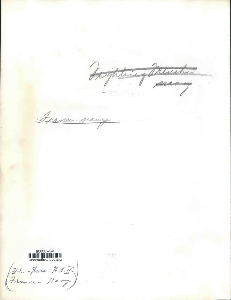 1942 Press Photo American transport convoy passing Free French destroyer