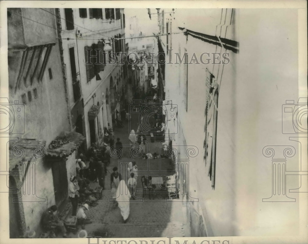 1943 Press Photo World War II - Rue de Casbah, Algiers, Algeria - mjm04069- Historic Images