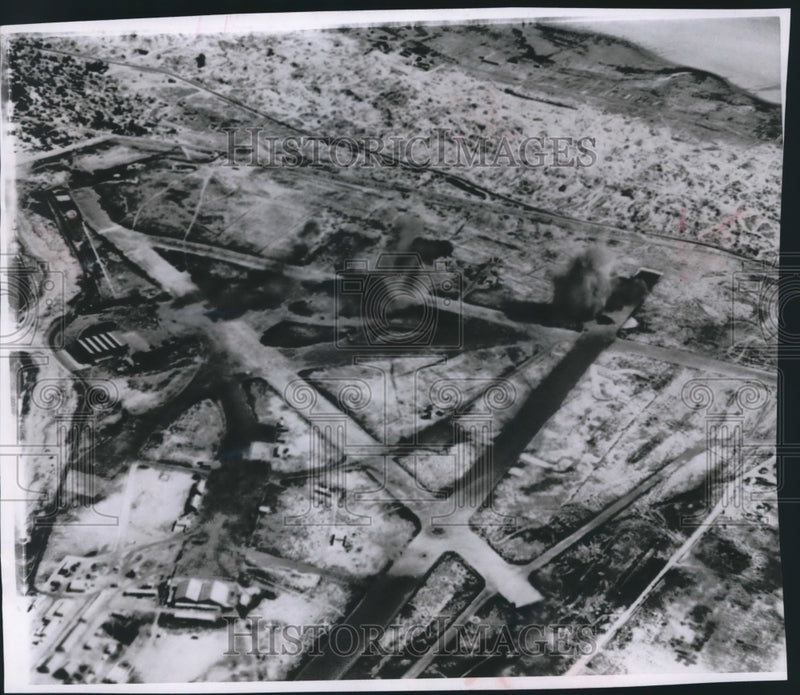 Load image into Gallery viewer, 1956 Press Photo Dakhaila Airfield, Egypt, After Attack by British Planes
