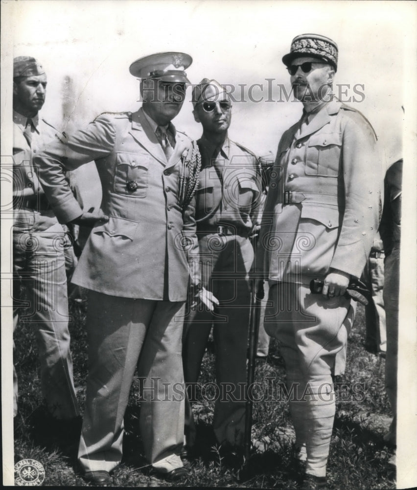 1943 Press Photo Henri Honore Giraud inspecting troops at Fort Benning, Georgia- Historic Images