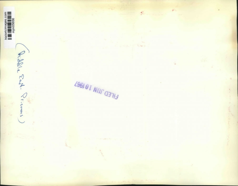 1967 Press Photo Israeli troops taking Abdul Monim Hussnin prisoner in Gaza