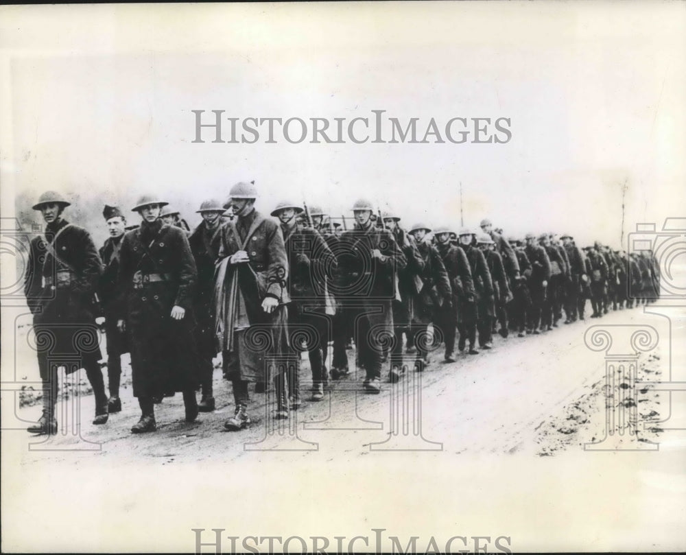 1918 Press Photo "Fiightin 69th" National Guard Rainbow division in France, 1918