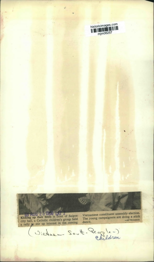 1966 Press Photo Vietnam War - Catholic Children's Group Rally, Saigon