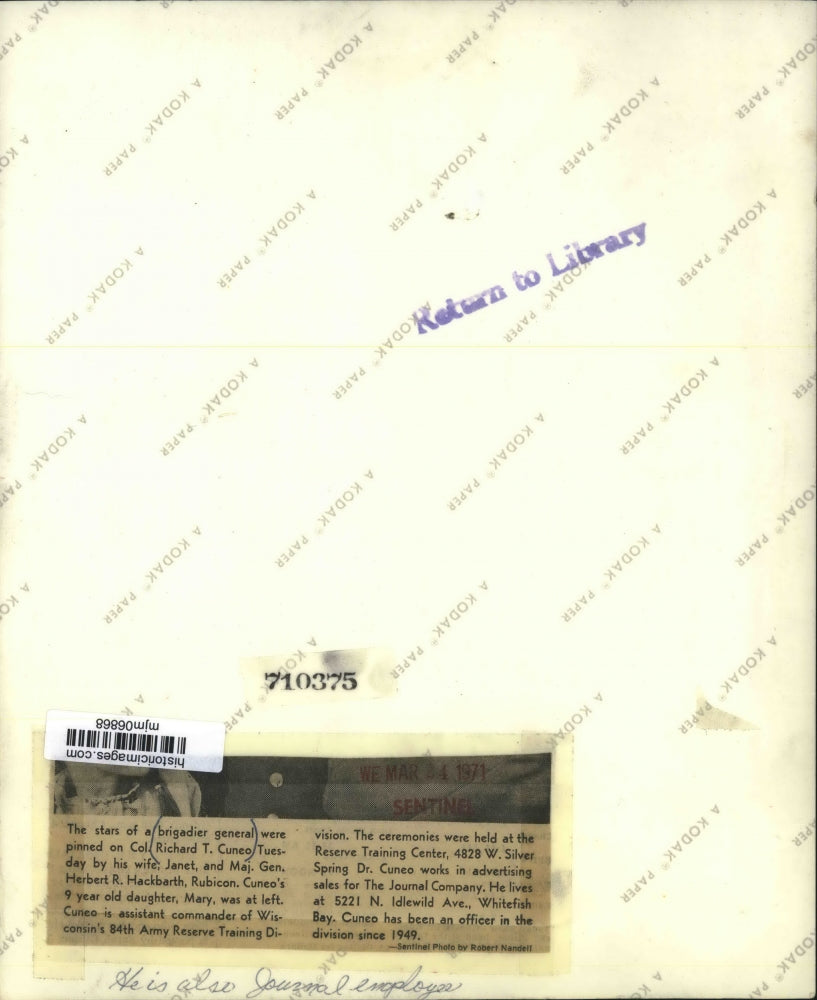 1971 Press Photo Brigadier General Richard T. Cuneo and Family - mjm06868