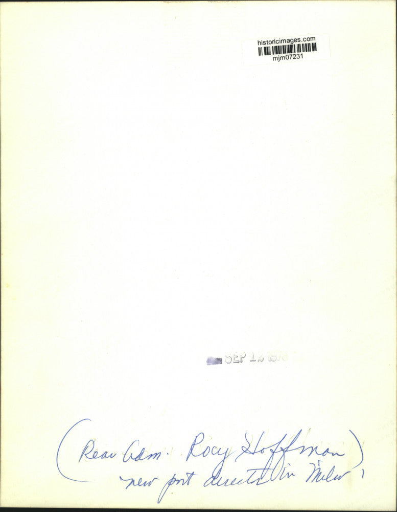 1978 Press Photo Rear Admiral Roy Hoffman, Port Director in Milwaukee