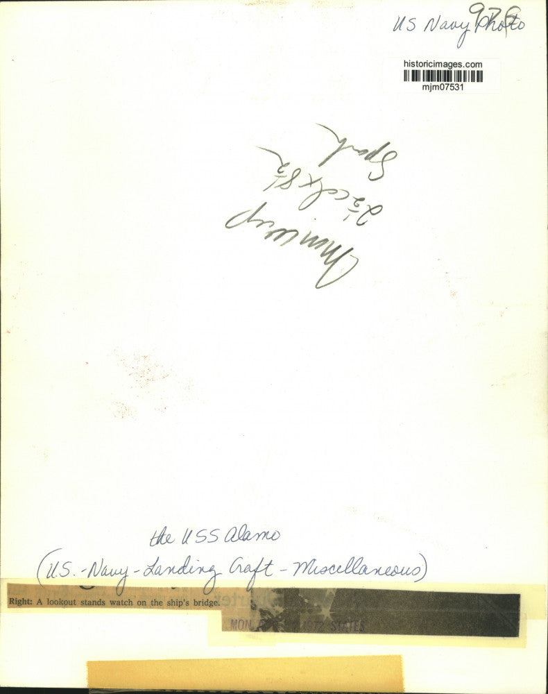 1972 Press Photo Navy Lookout on U.S.S. Alamo, Navy Landing Craft - mjm07531