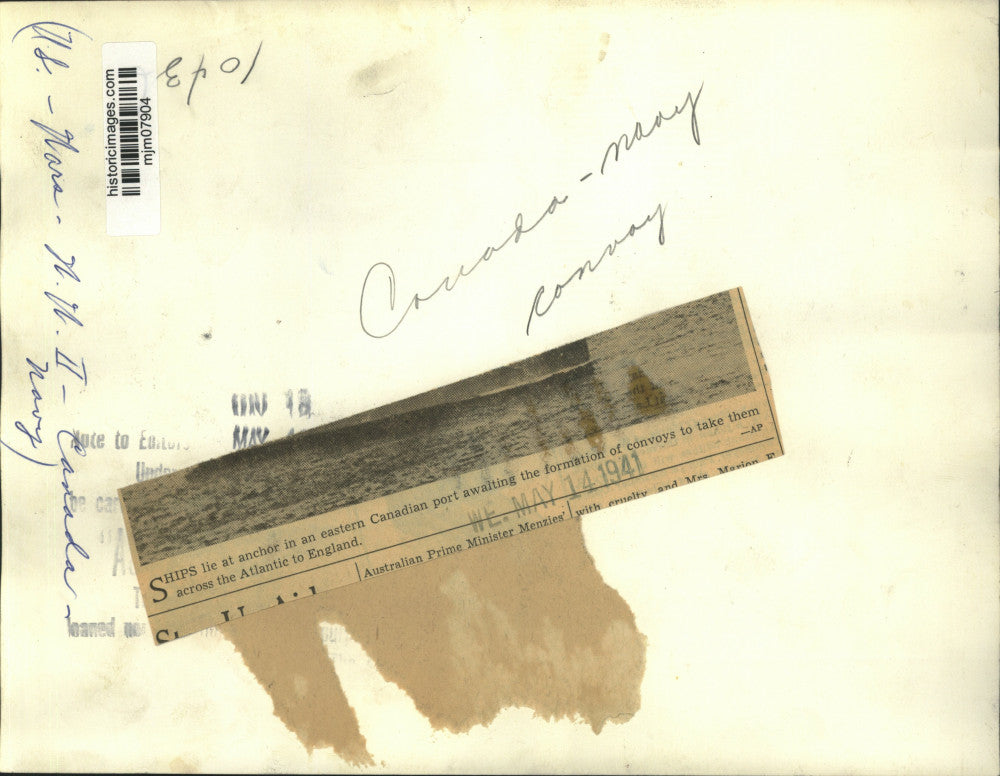 1941 Press Photo Ships at anchor in eastern Canadian port, Canada - mjm07904