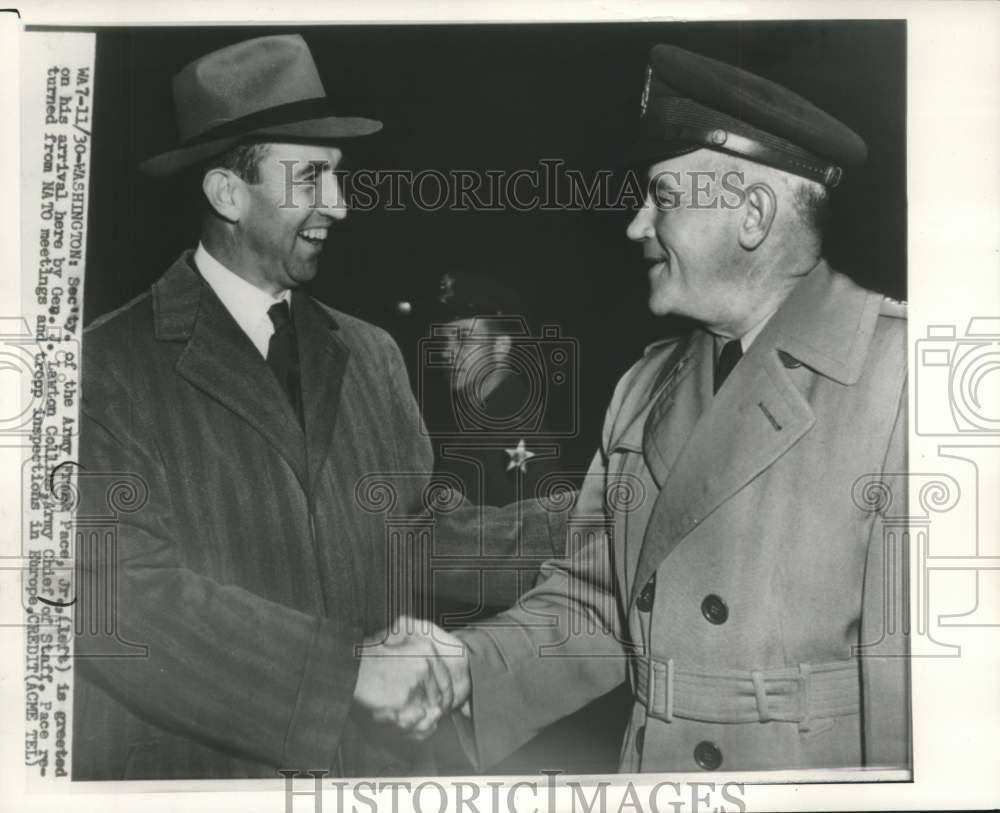 1951 Press Photo Gen J. Lawton Collins greets Sec of the Army Frank Pace, Jr