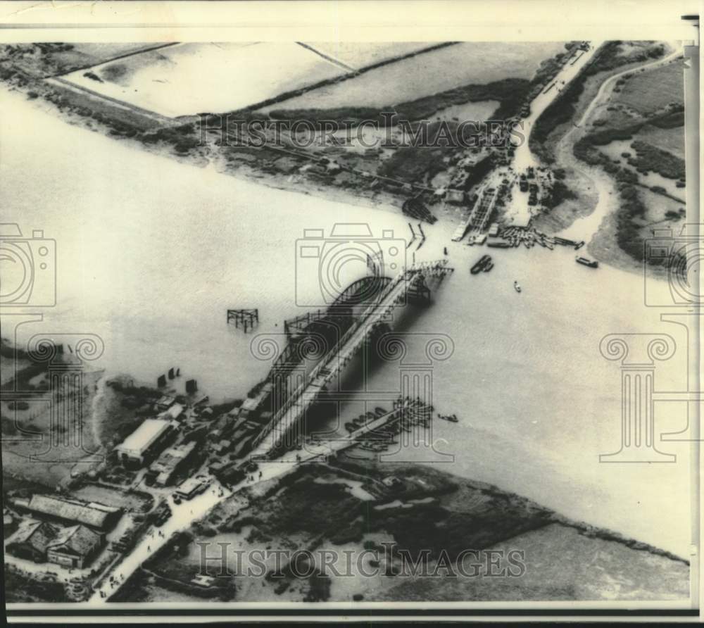1968 Press Photo Destroyed bridge under repair in Mekong delta, South Vietnam