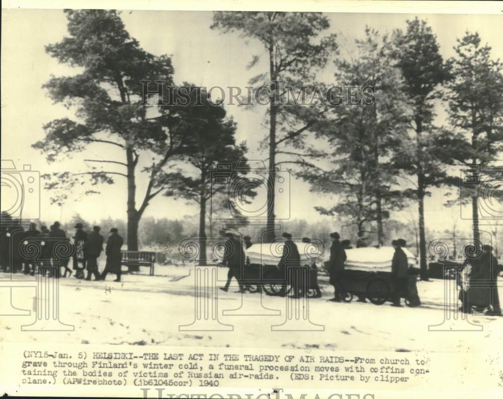 1940 Press Photo Funeral After Air Raids During World War II Helsinki, Finland- Historic Images