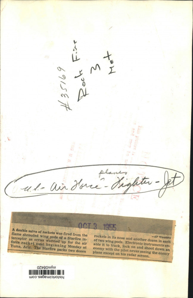 1955 Press Photo Rockets were fired from wing pods of a Starfire interceptor